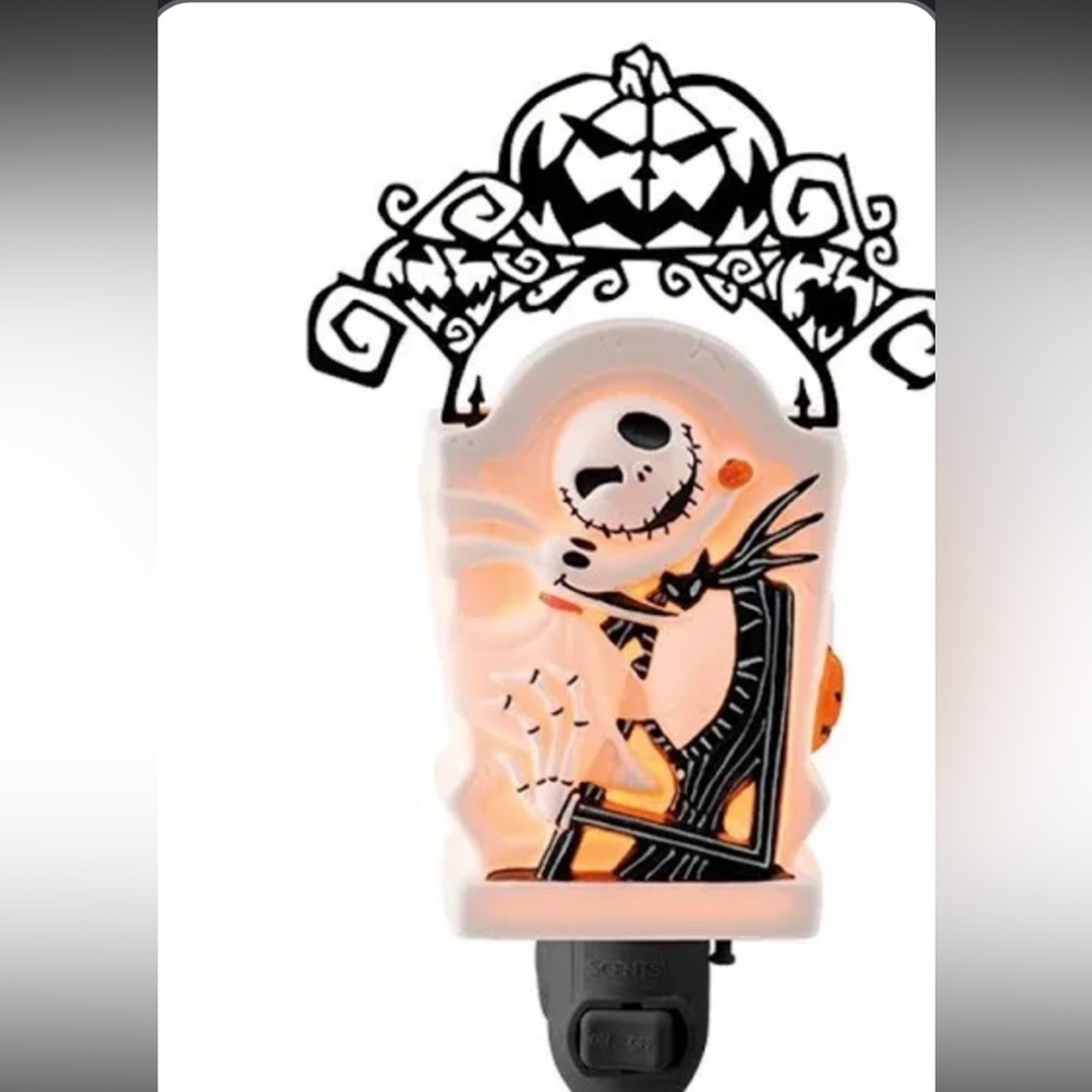 Scentsy Jack Skellington plug in warmer